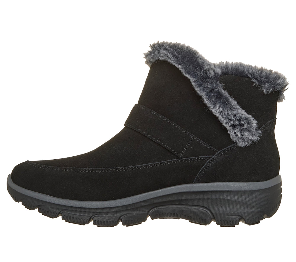 Skechers 168185/BLK Slip-ins Relaxed Fit: Easy Going - Gentle Winter - Black