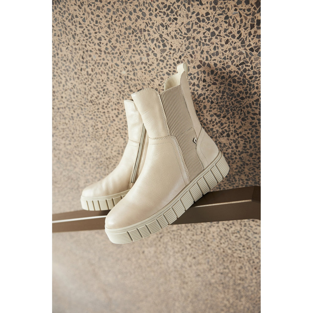 Rieker W1062 Wedge Boot - Beige - image 002 |ww_colour=beige|ww_order=002|