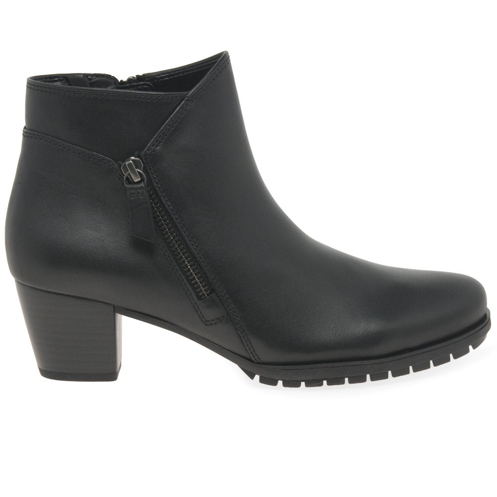 Gabor 8033.01.001 Olivetti Black Ankle Boot