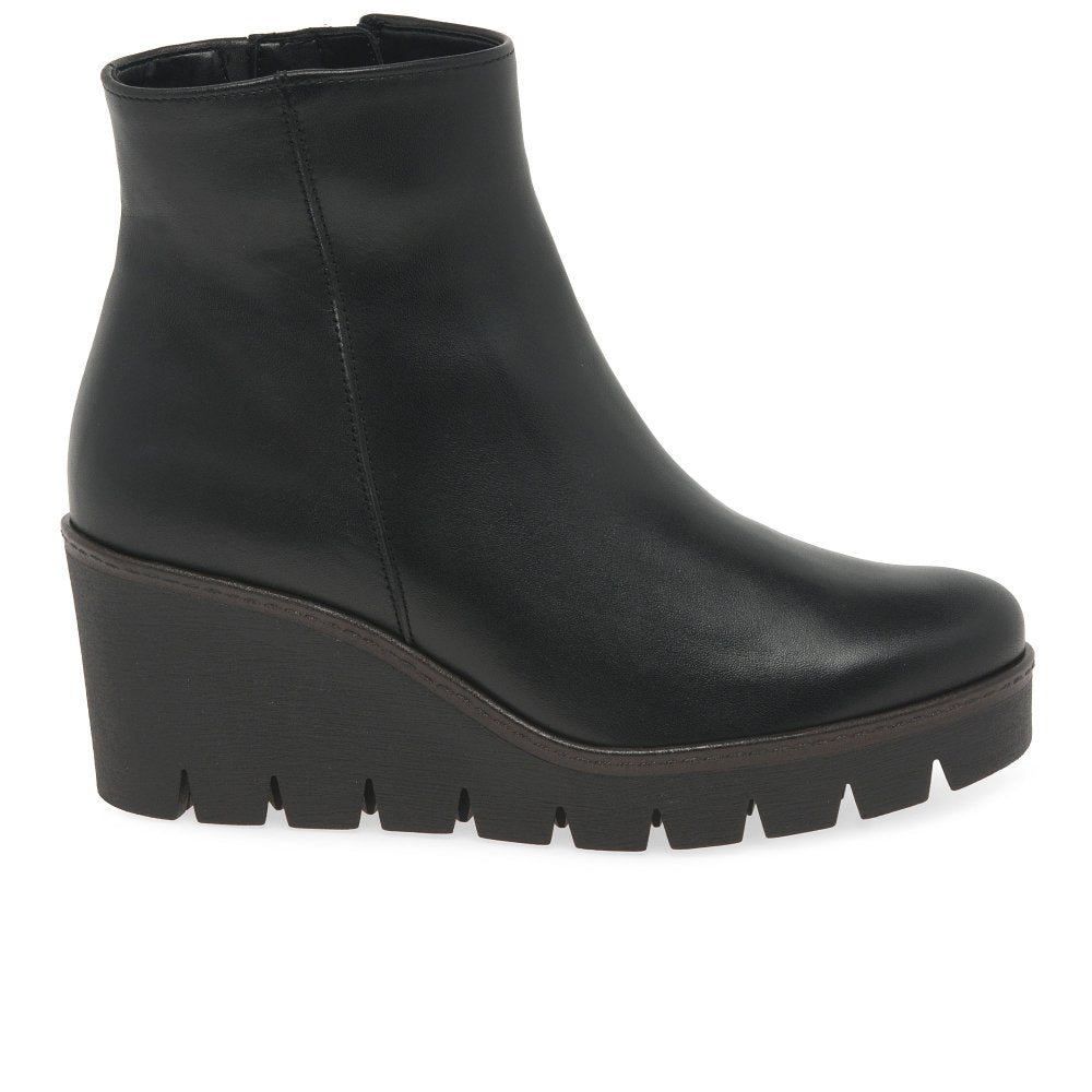 Gabor 8045.01.004 Utopia Black Wedge Ankle Boot